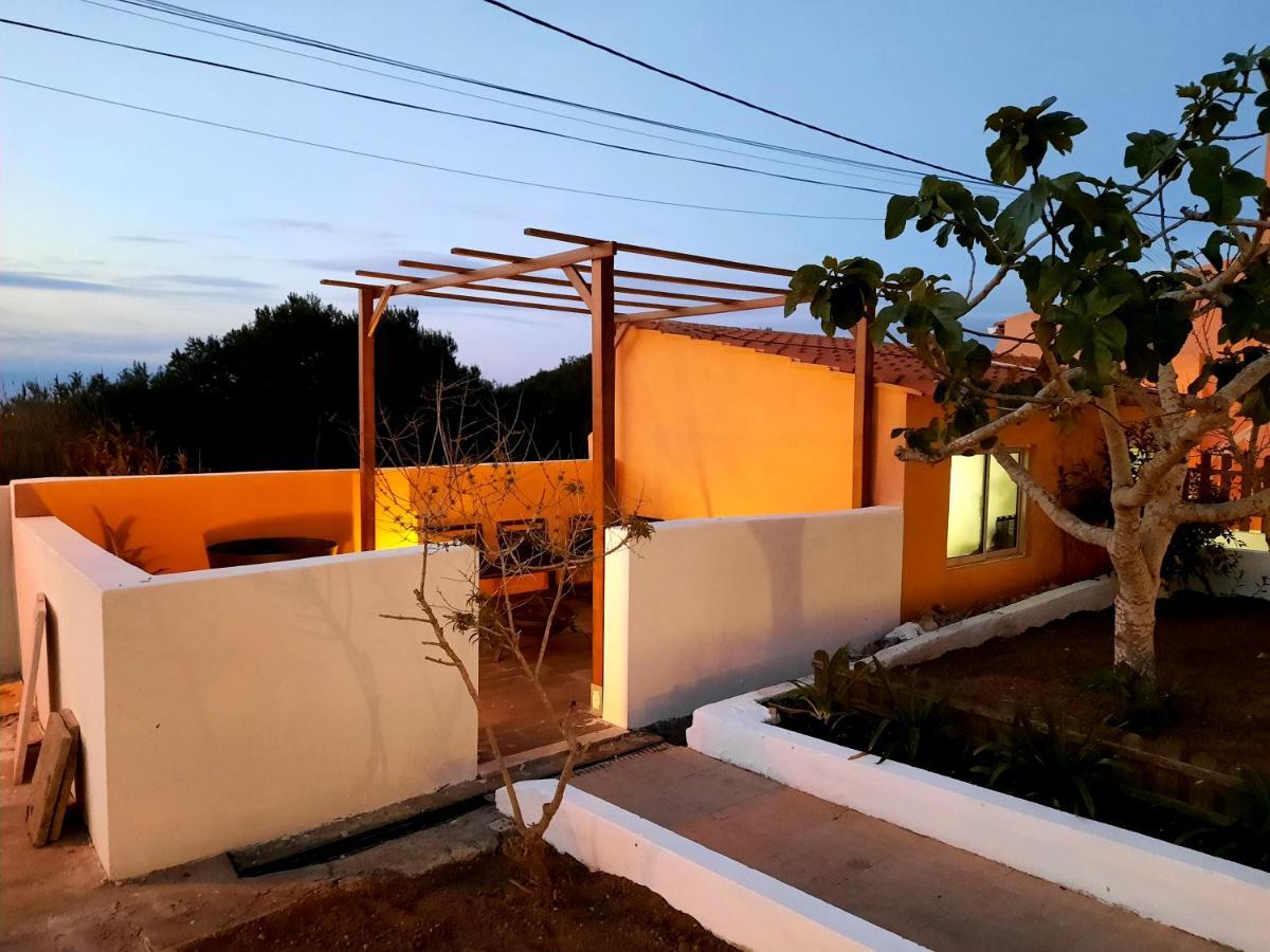 Sunset House Holiday home Sao Juliao